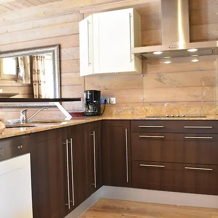 4 Pieces Pour 6 Personnes, Meribel - Equipements Modernes, Balcons, Parking, Wifi, 4 Etoiles - Fr-1-180-615 Les Allues